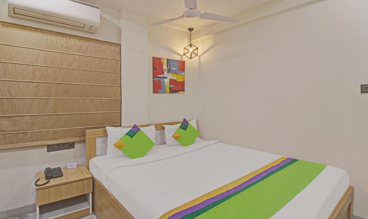 Treebo The Boss Hotel Rāipur Екстериор снимка