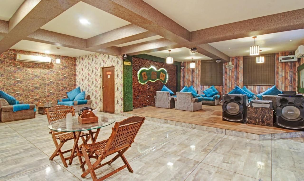 Treebo The Boss Hotel Rāipur Екстериор снимка
