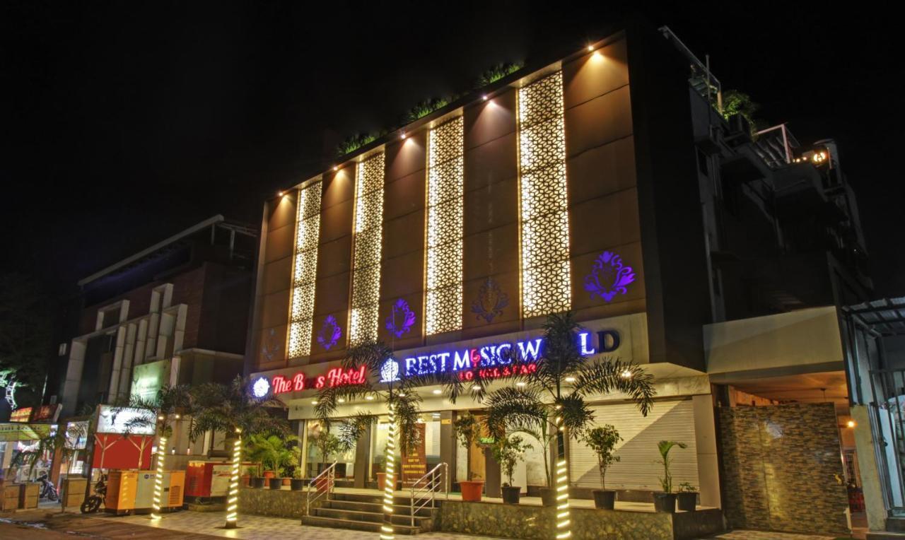 Treebo The Boss Hotel Rāipur Екстериор снимка
