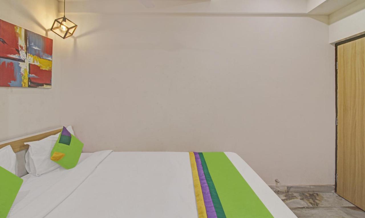 Treebo The Boss Hotel Rāipur Екстериор снимка