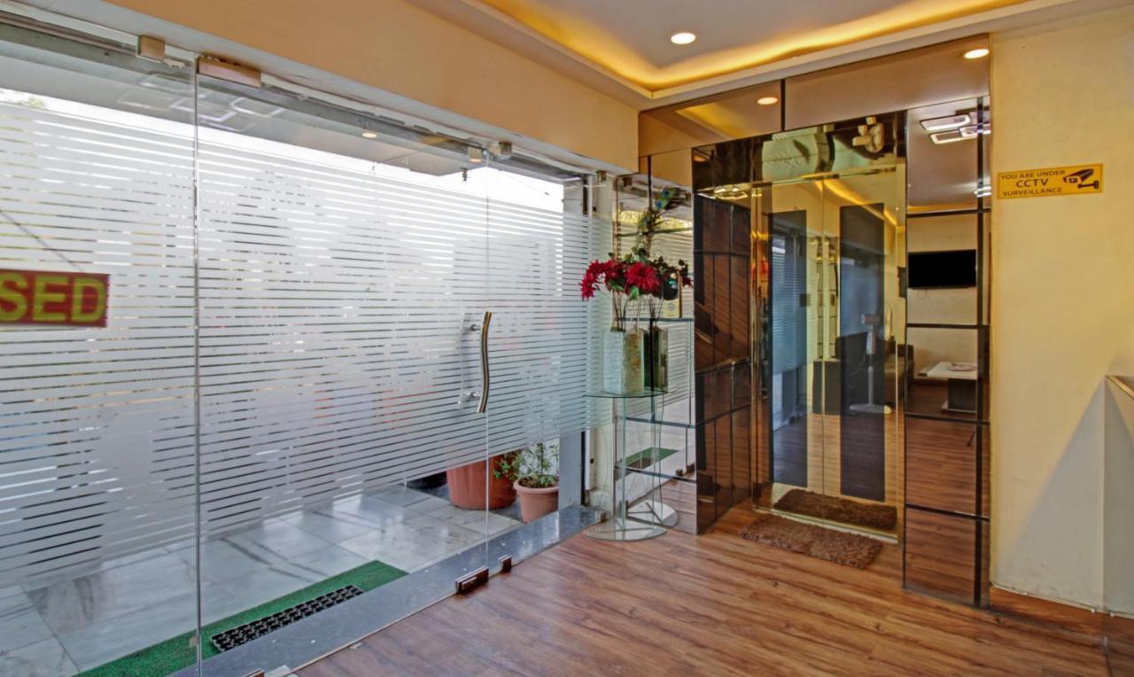 Treebo The Boss Hotel Rāipur Екстериор снимка